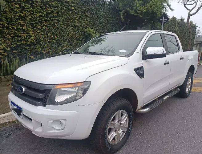 Ford Ranger XL 2.2 4X4 CD Diesel Mec. 2014