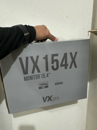 Monitor tv 15.4 1080p HD 60Hz novo na caixa