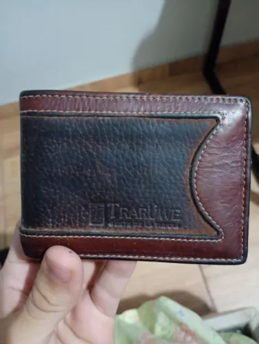 Carteira de couro Traruwe