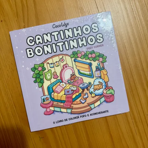 Livro de colorir Cantinhos Bonitinhos - da Coco Wyo