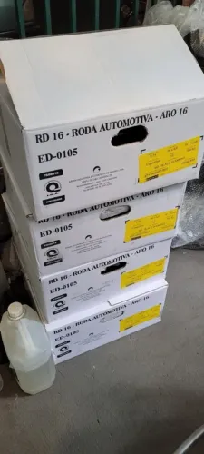 RODAS de ferro aro 16. Volkwagen novas na caixa e quatro  colotas  novas