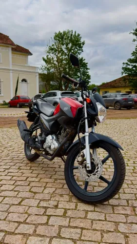 Yamaha Factor 125cc ED 2023 - Apenas 8.000 km