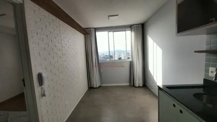 VILA ROMANA / LAPA - 25 metros - Repleto de Armários - sem vaga!
