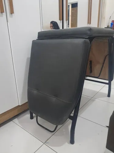 Vende-se essa maca em ótimo estado.