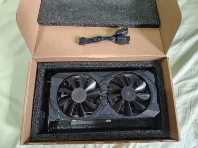 Kit Placa de Video RTX 3070 mais Fonte CORSAIR CX650M
