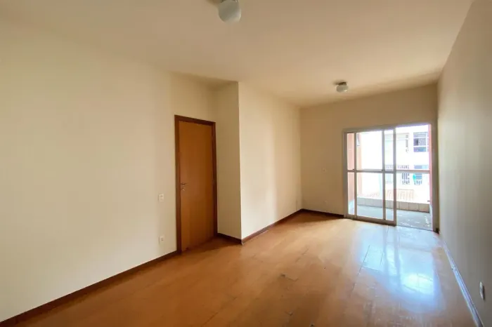Apartamento à Venda - Sagrada Família, 3 Quartos, 78 m2