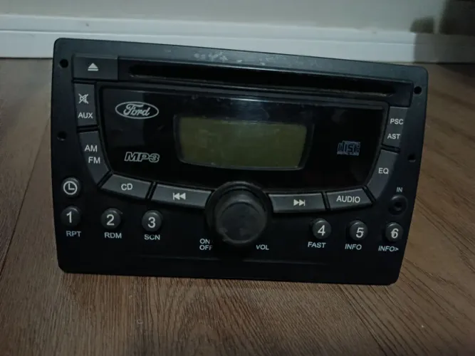 Cd player original Fort fiesta 2008