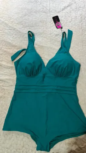 Maiô verde novo com etiqueta