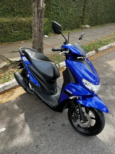 YAMAHA FLUO 125 ABS - Azul Metálico - Muito Bem Conservada