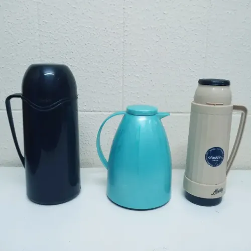 Garrafas Térmicas Usadas ótimas Combo 3 Peças em bom estado .