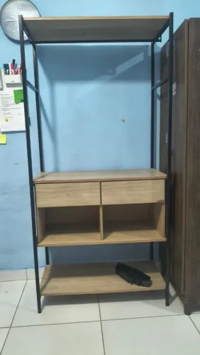 Guarda roupa industrial