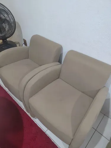Sofá e protonas
