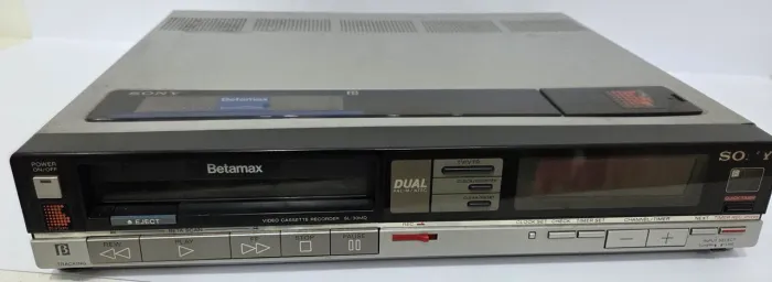 VIDEOCASSETE SONY BETAMAX SL-30MD DUAL PAL-M / NTSC VINTAGE
