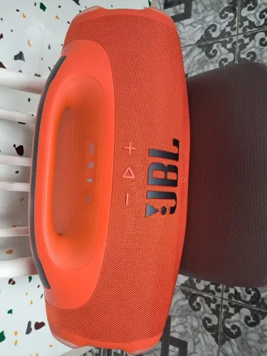 Jbl bombox 4