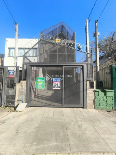 Casa comercial no bairro São Geraldo
