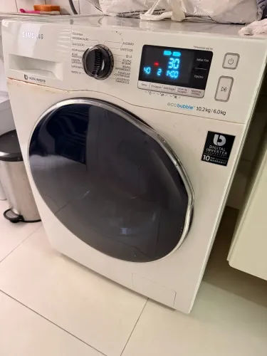 Máquina Samsung Lava e Seca - R$ 1400
