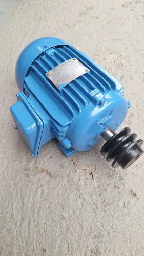 Motor elétrico trifásico 4 cv. Rotação: 3460.