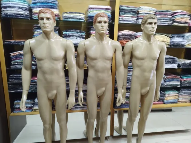 Manequim masculino
