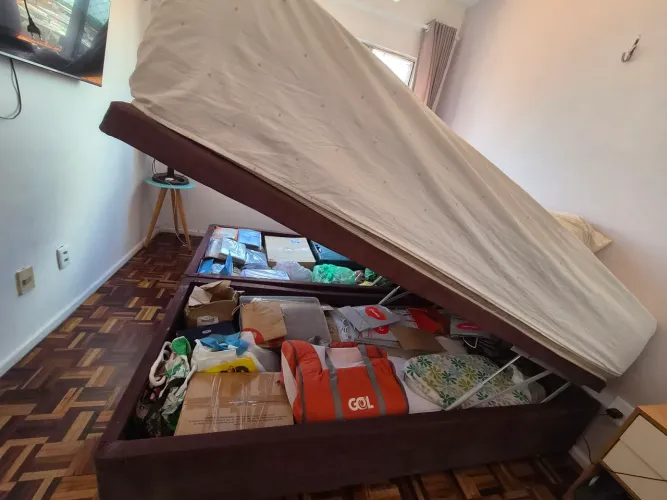 Cama box bau king size