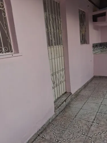 Alugo kitnete não paga luz nem água