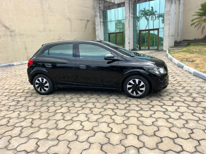 Chevrolet Onix JOY Hatch 1.0 8V Flex Mec. 4P 2019
