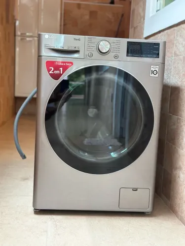 Máquina lava e seca LG