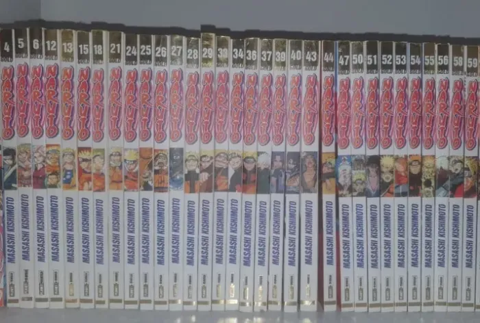 Coleção Naruto Gold Panini - 32 volumes - Edição de luxo - Ótimo estado