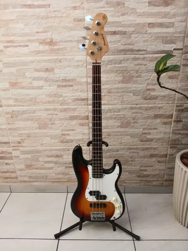 Baixo Jazz Bass Strinberg
