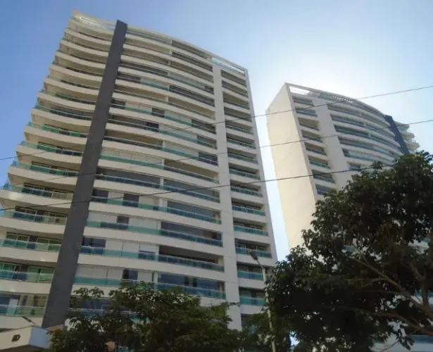 Cobertura com quatro suítes - Ed Nature - 381m²