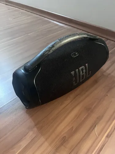 Jbl bombox 3