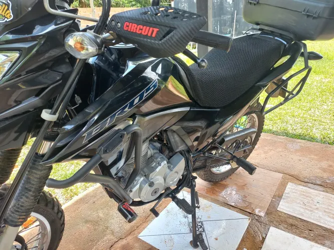 Bros 23/24 quitada