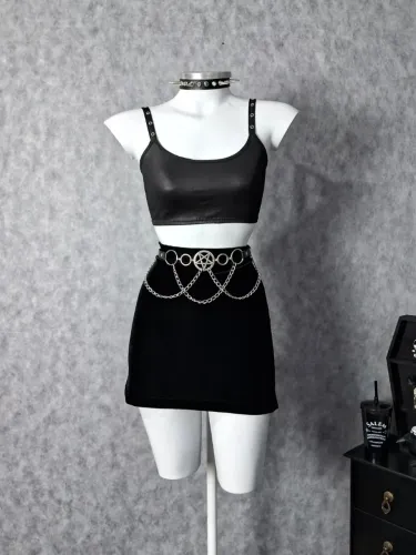 Saia preta em veludo - gotico - goth - rock - aesthetic