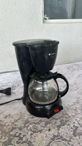 Cafeteira para retirada de peças 