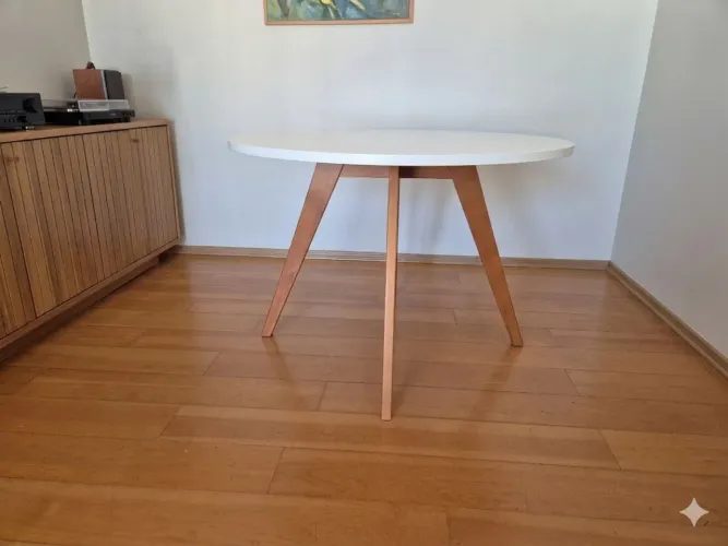 Mesa redonda Tok Stok