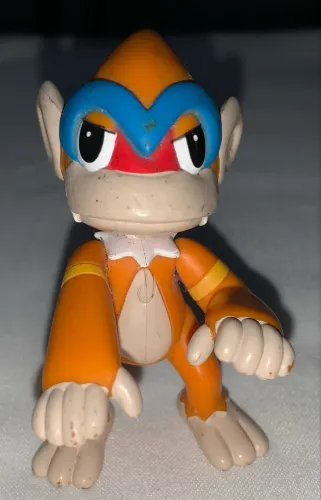 Action figure Pokémon monferno Nintendo detalhe atrás veja as fotos
