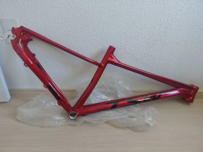 Quadro TSW Harry 2019 15,5 vermelho Novo com gancheira
