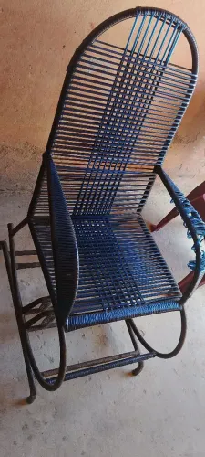 Cadeira de balanço com molas