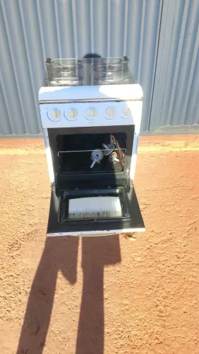 Vendo fogão funcionando tudo