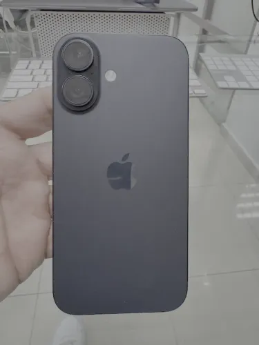 iPhone 16 128GB Apple - Preto - 91% Bateria - Caixa e Estado de Novo