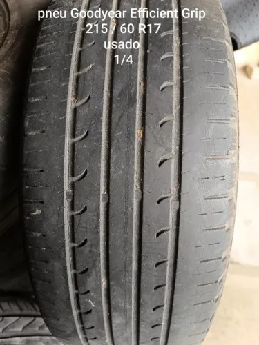 Kit com 4 pneus 215 / 60 R17, usados, da Duster sendo 2 Michelin Primacy e 2 da Goodyear