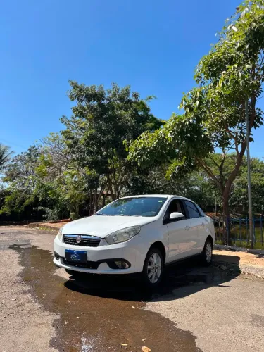 Fiat Grand Siena Attrac. 1.4 EVO F.flex 8V 2013