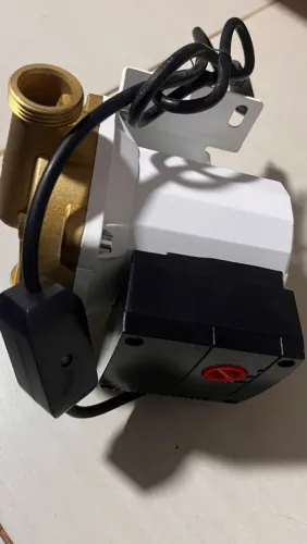 Pressurizador 127v água quente e fria Hioda