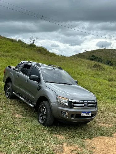 Ford Ranger XLS 2.2 4X4 CD Diesel Mec. 2015
