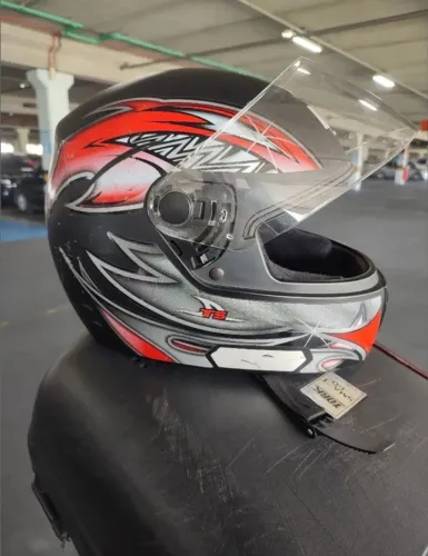 Capacete/ Moto