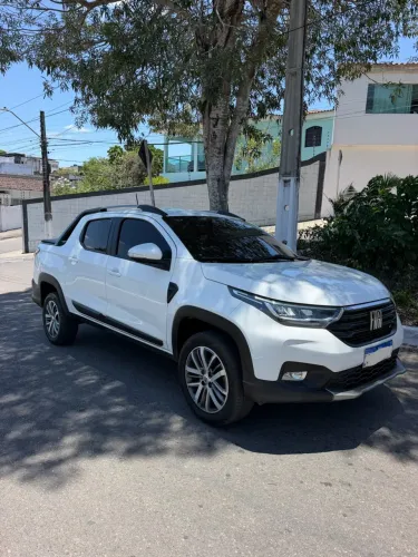 Fiat Strada Volcano 1.3 Flex 8V CD 2024