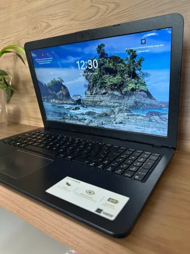 Notebook ASUS VivoBook X543MA