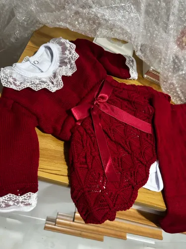 Saída de maternidade menina vermelho vestido trico 4 peças