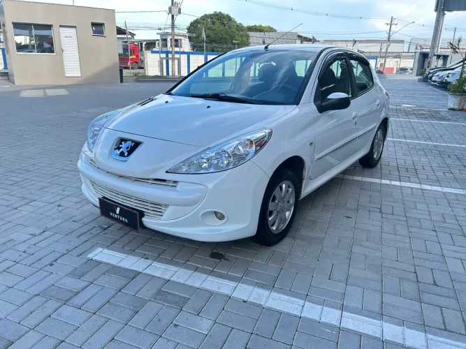 Peugeot 207 XR Sport 1.4 Flex 8V 5P 2012