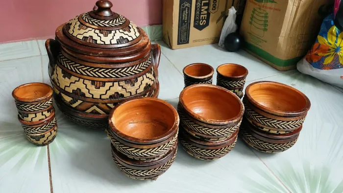 Kit tigelas de barro trabalhado