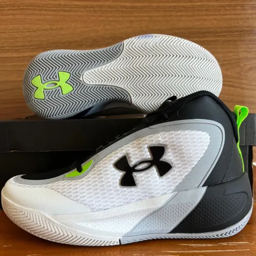 Tênis basquete Under armour swish2 n39